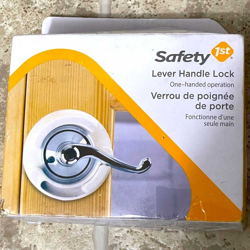 New- Safety 1st Lever Handle Lock, Child-Resistant, (White)